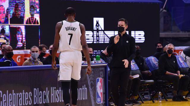 皇冠信用网登1_轰70+21!3巨头吊锤森林狼皇冠信用网登1,恩比德怒吼宣泄,反超篮网登东部第1