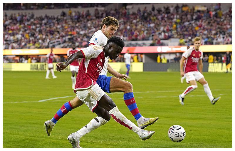 皇冠信用网登2登3_巴萨3-5阿森纳评分皇冠信用网登2登3,登贝莱7.3全队最高,阿布德第2,后防集体低分