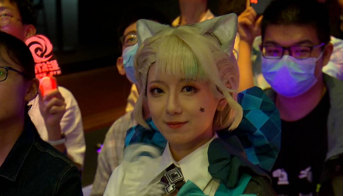 皇冠登一登二登三区别_《原神》赛事影幻杯现场惊现琳妮特皇冠登一登二登三区别!一声“登登”把现场都点燃了