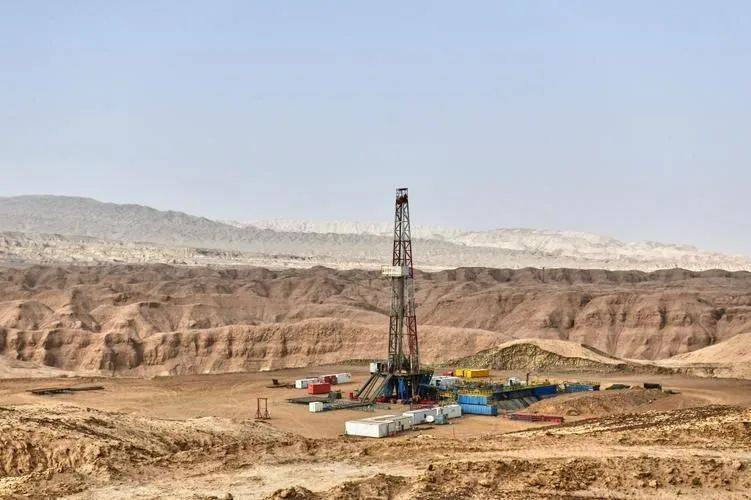 皇冠信用網代理注册_沙特想要的皇冠信用網代理注册,中国真的给了!17200吨“大国重器”已发货,美急得跳脚也没用