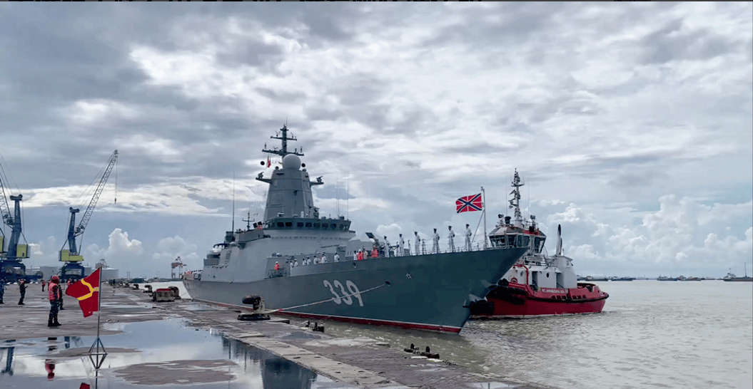 皇冠登3管理出租_中俄迎来巨变?刚惹怒中国皇冠登3管理出租,印尼转头投靠俄,普京可不简单!