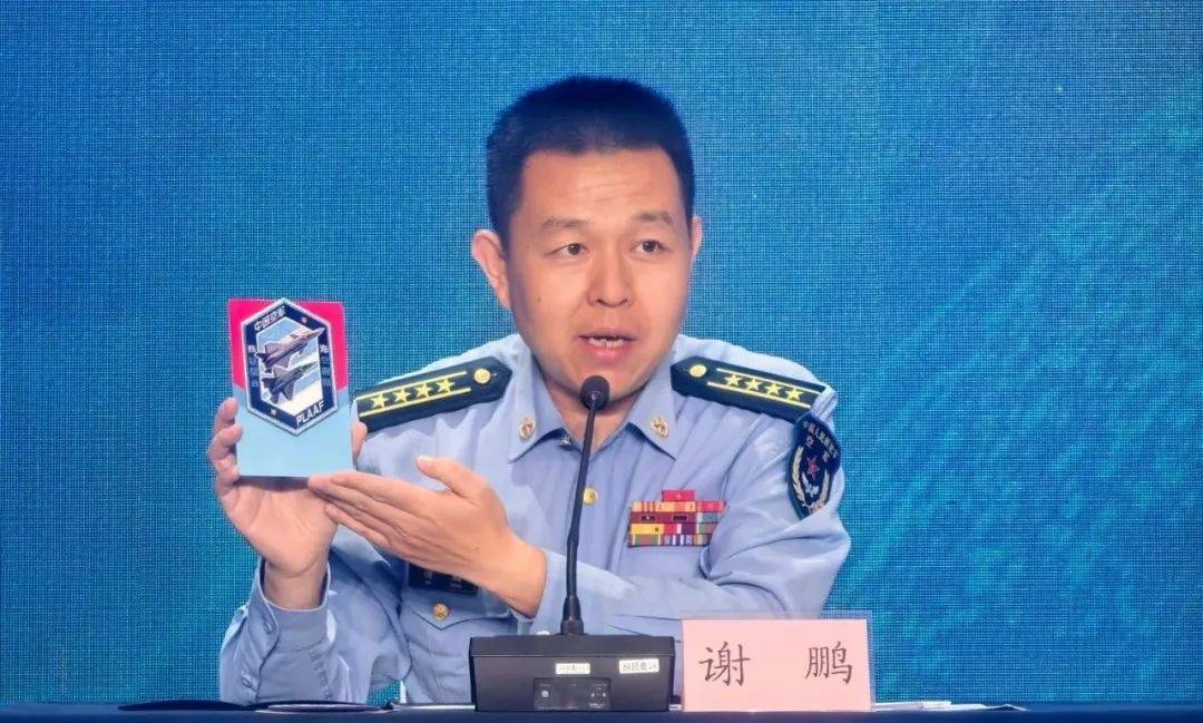 皇冠体育App下载_人民空军“三剑客”将升级为“四剑客”皇冠体育App下载!歼-35A试验试飞过程公开:动则灵、静则稳