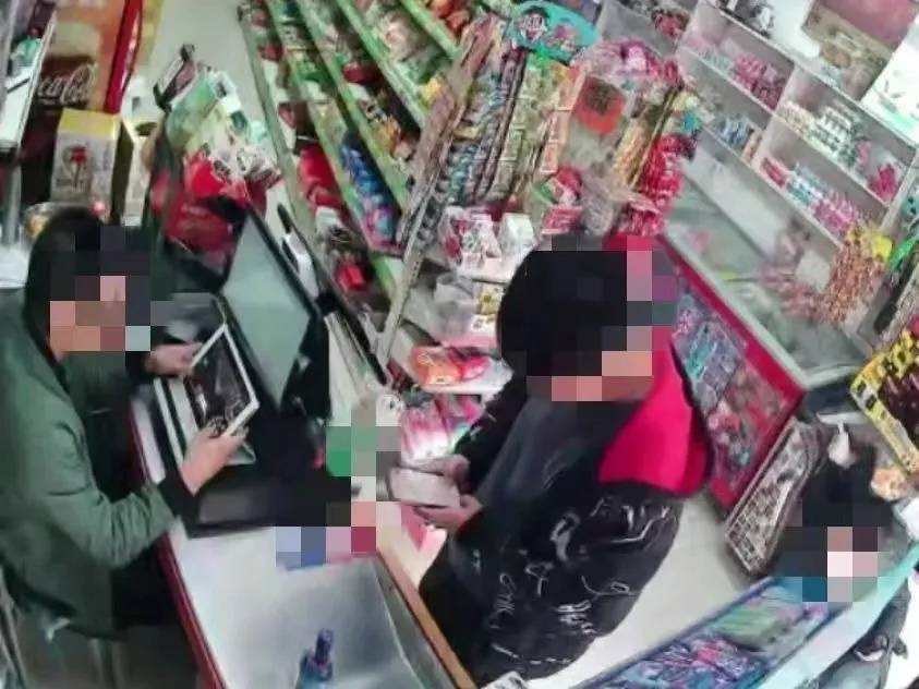 皇冠信用网怎么注册_男子一时想不开皇冠信用网怎么注册,服下头孢配白酒!40分钟后……