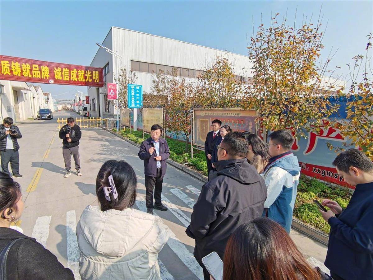 体育皇冠信用网站_新乡一老板为朋友作担保体育皇冠信用网站,自己背上400多万元冤枉债,检察官助其化解困境