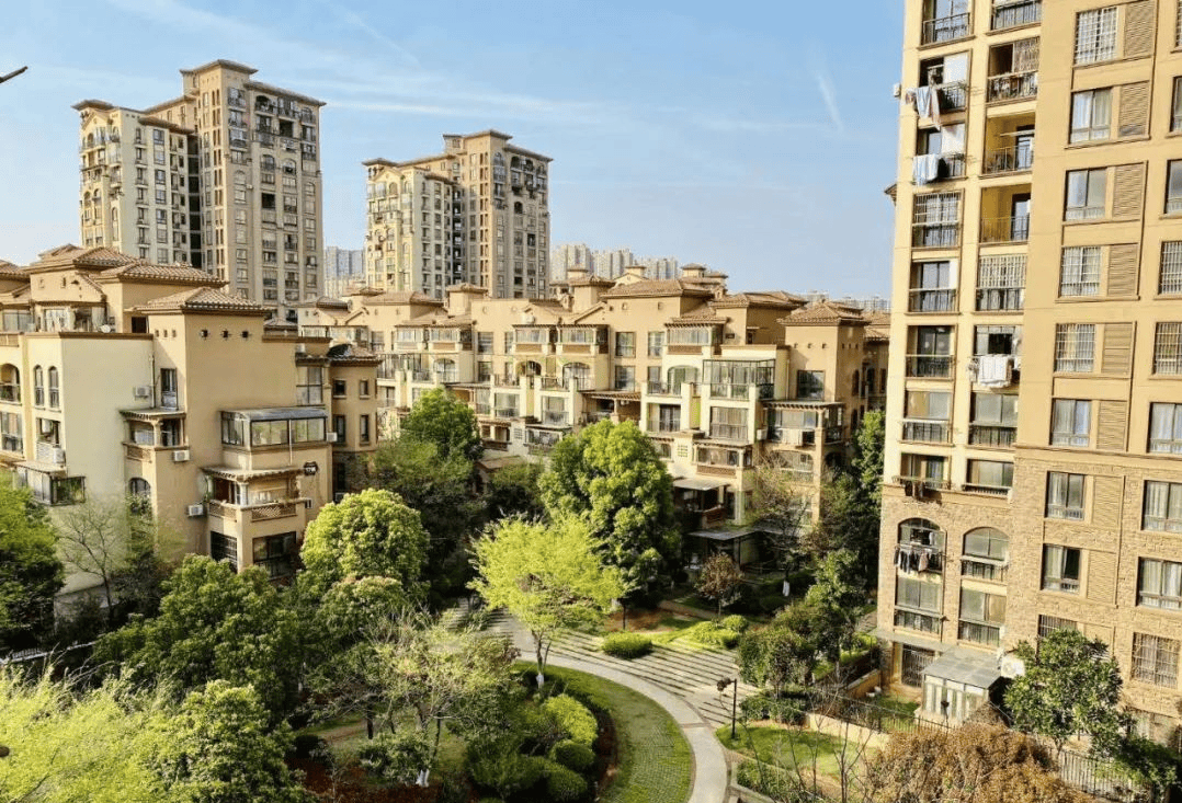 如何申请到皇冠信用网_武汉一小区拟发放近113万元如何申请到皇冠信用网,专家:是公共收益的一种分配方式,应做好长远打算