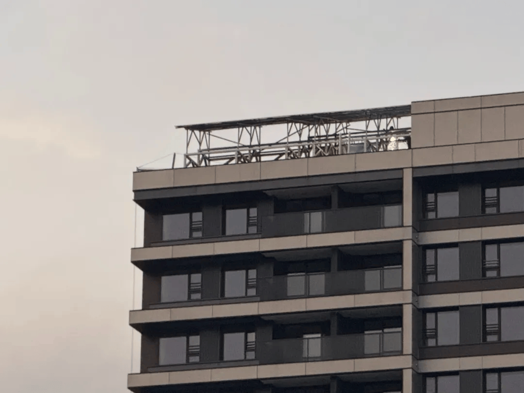 皇冠信用网怎么申请_上海有小区试点楼顶光伏却遭80%居民反对皇冠信用网怎么申请,如何打消顾虑?