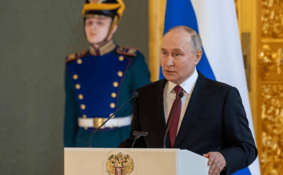 体育皇冠信用网_俄政坛大地震体育皇冠信用网,普京突然登机离国,拉着邻国达成重要合作!果然不简单