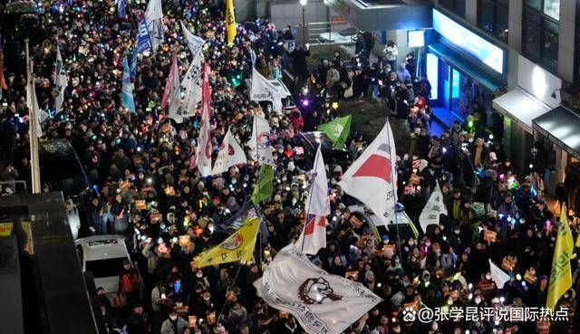 皇冠代理登3平台_警察杀进总统府皇冠代理登3平台,尹锡悦拒不下台,青瓦台一句话,给了朝鲜好机会