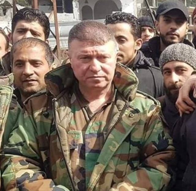 皇冠信用网怎么开户_叙利亚最后一根“脊梁”?副师长以死殉国皇冠信用网怎么开户,拿命给阿萨德上了一课