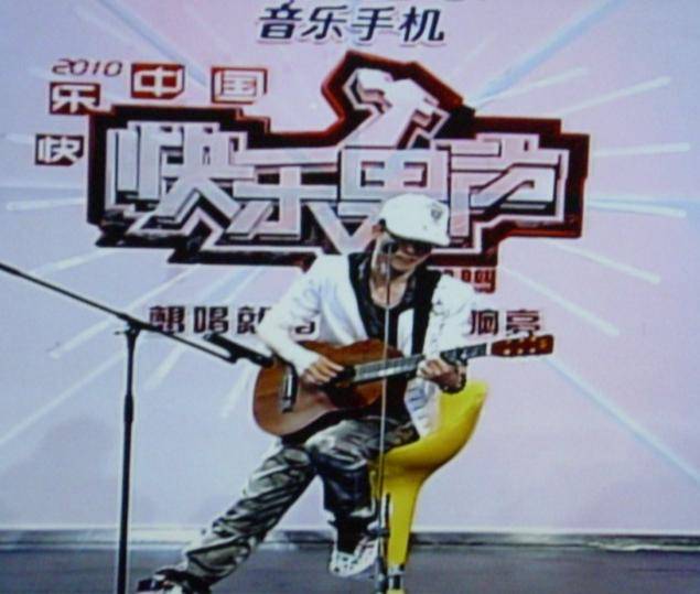 皇冠信用网会员怎么开通_写歌30年穷困潦倒皇冠信用网会员怎么开通,前妻失望选择离婚,谁料51岁靠一首歌一夜成名