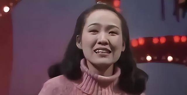 皇冠信用网登2代理_原来早已退出中国籍?被老外“玩腻就丢掉”的郑绪岚皇冠信用网登2代理,却回国捞金