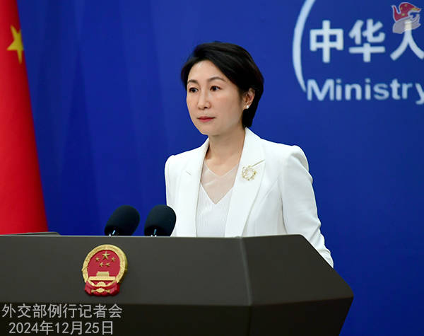 皇冠信用网可以占几成_外交部谈2025年亚冬会:欢迎各国齐聚 | 外交部记者会实录(2024.12.25)