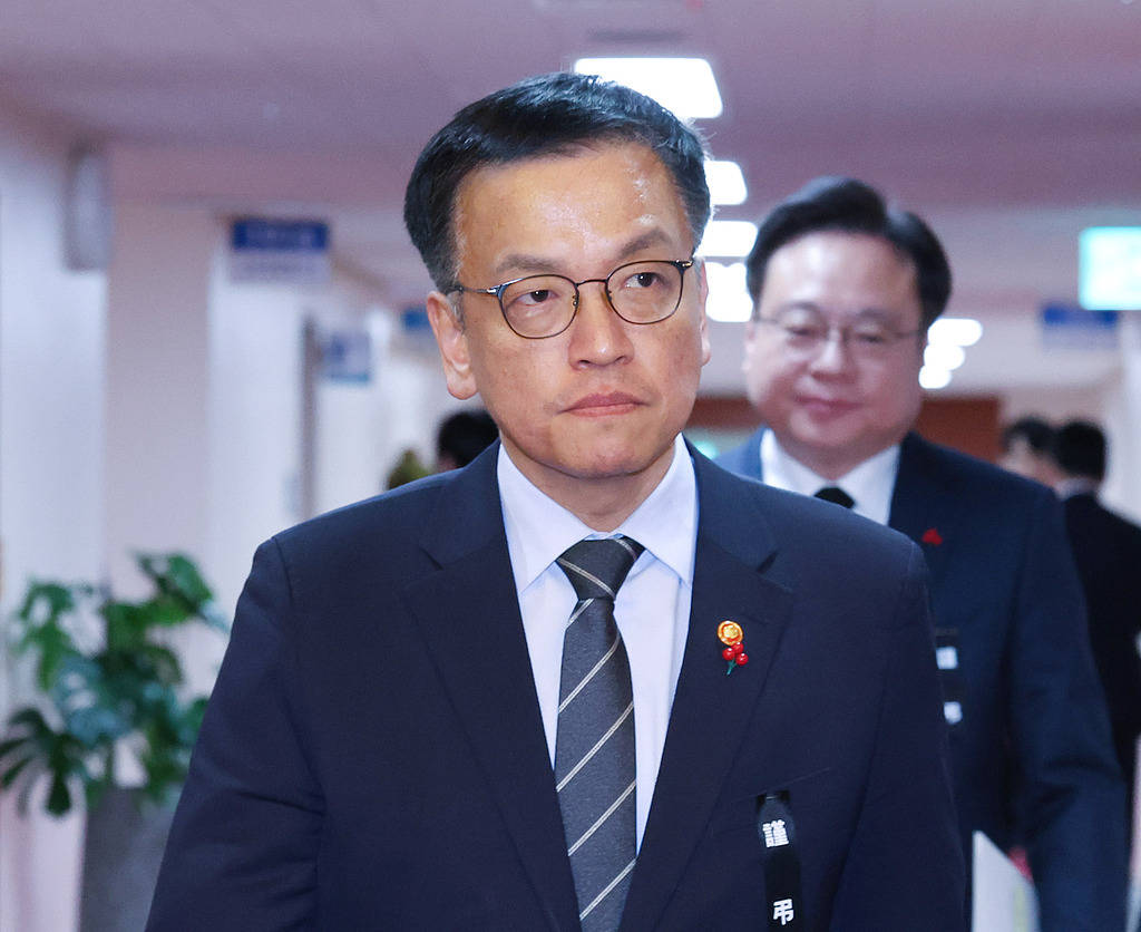 欧洲杯足球平台_韩国代总统:执行逮捕令时政府机关之间不能发生肢体冲突