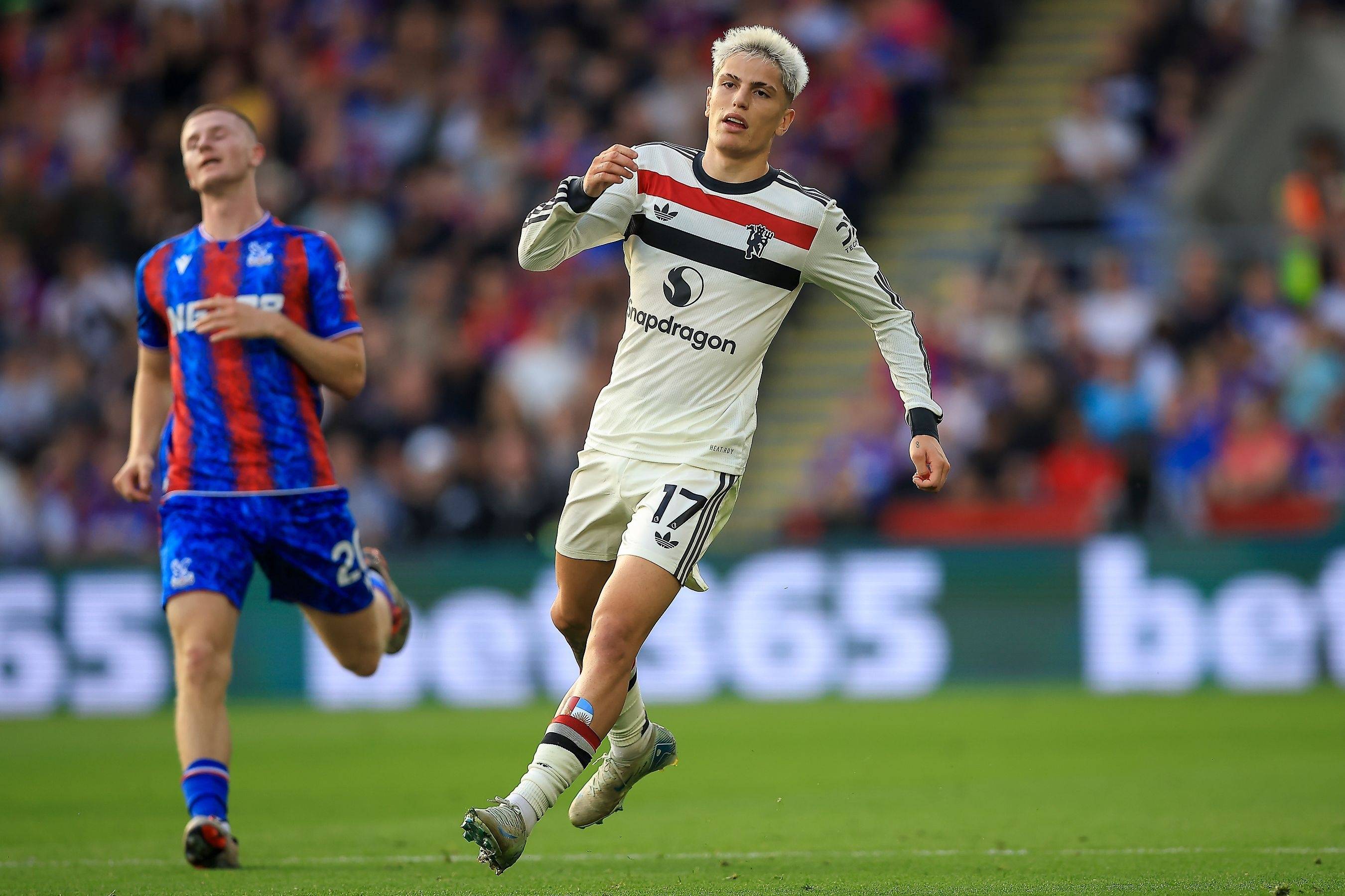 皇冠信用网出租_斯基拉:加纳乔已经表示愿意加盟那不勒斯