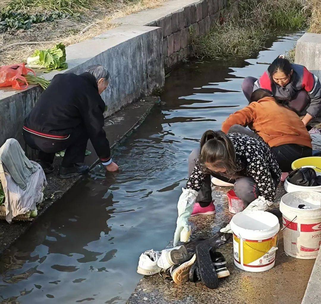 皇冠信用盘账号_江西“最强钉子户”所在公路即将通车皇冠信用盘账号!屋主发声:后悔没答应拆迁