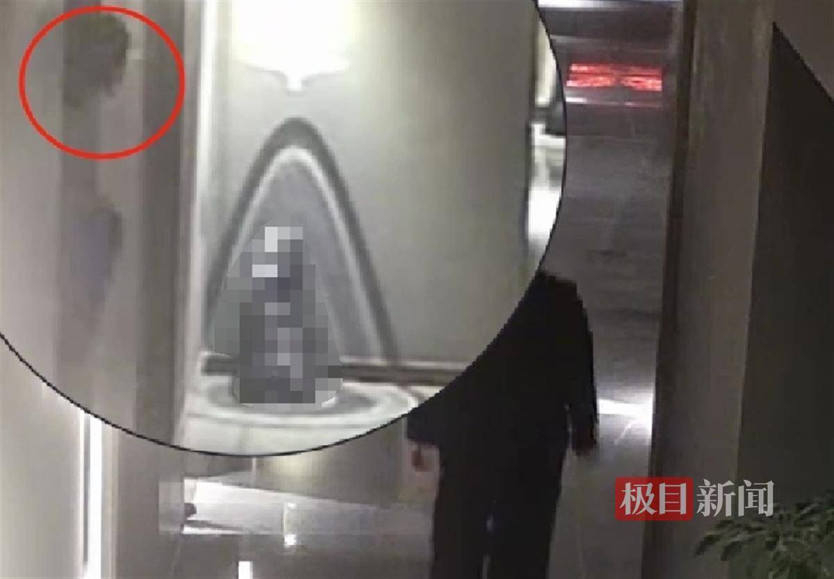 如何代理皇冠信用網
_武汉一女子在艺术餐厅请客如何代理皇冠信用網
，飞天茅台竟被服务员暗中调包！两人被警方采取刑事强制措施