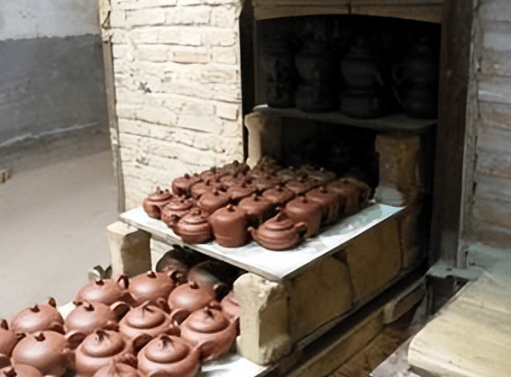 迈阿密热火篮球_英国外交官突然爆料:不小心摔碎了中国人送的茶壶迈阿密热火篮球,竟掉出个窃听器?