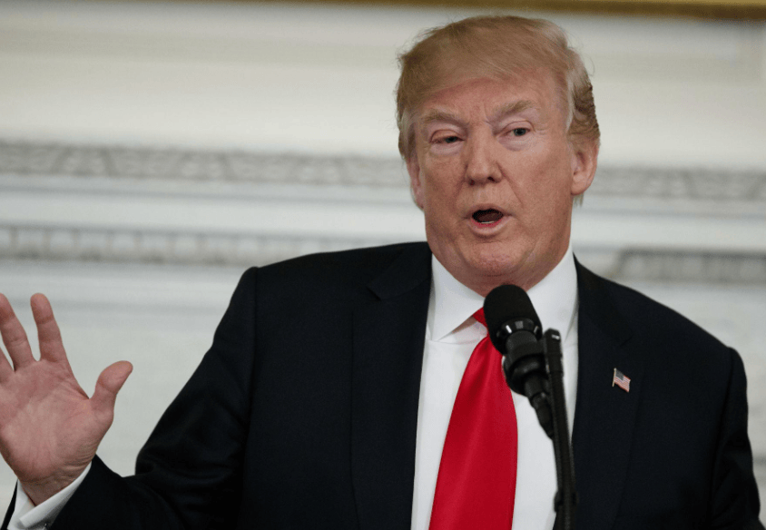 fiba篮球规则_刚刚fiba篮球规则，特朗普“气急败坏”，拉黑70多家中企，中国这次干得漂亮！