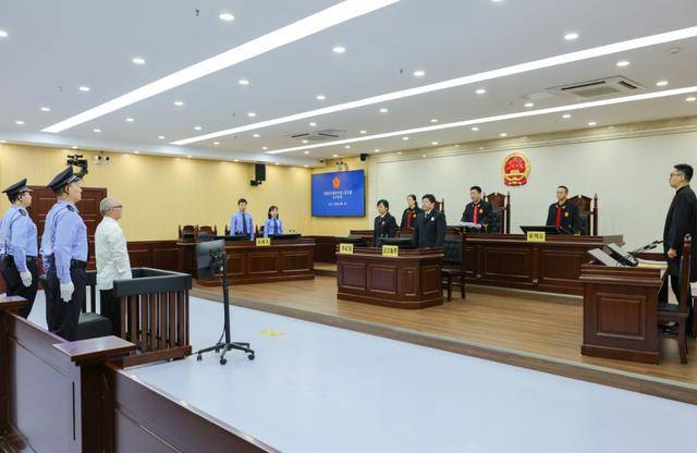 皇冠信用网会员怎么开通
_有重大立功表现皇冠信用网会员怎么开通
，安徽省财政厅原副厅长孟照红一审获刑八年半