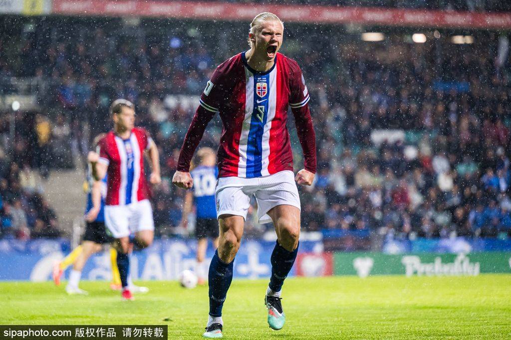 皇冠信用盘正网
_展望2026世界杯:C罗梅西谢幕战+巴西冲6星 意大利又缺席皇冠信用盘正网
?