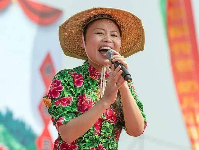 皇冠信用網登2代理
_山东网红“草帽姐”自曝患肝纤维化终生无法康复皇冠信用網登2代理
,劝粉丝不要经常生气,专家提醒