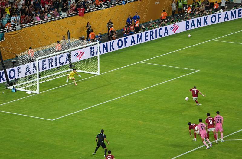 信用网如何申请
_世俱杯揭幕战-乌斯塔里扑点梅西中框 迈阿密国际0-0开罗国民