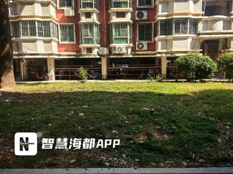 皇冠信用平台出租出售_太恶心了!福州一小区业主崩溃:“有人高空抛屎皇冠信用平台出租出售,溅得到处都是!”