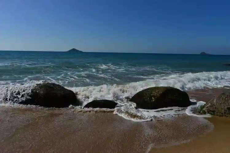 球会友谊赛
_以为中国只会口头警告球会友谊赛
,立陶宛防长访问菲律宾,公开叫板:面对共同威胁