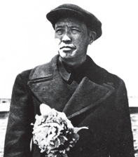 皇冠信用网代理
_中共中央直接领导建立内蒙古自治政府——“六句话的事实和道理”：内蒙古自治区是在中共中央直接领导下建立的（三）