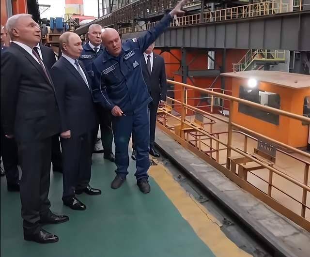 皇冠信用网网址
_特朗普大发雷霆皇冠信用网网址
,誓要搞垮俄罗斯!普京沉默3天后终于“出手”