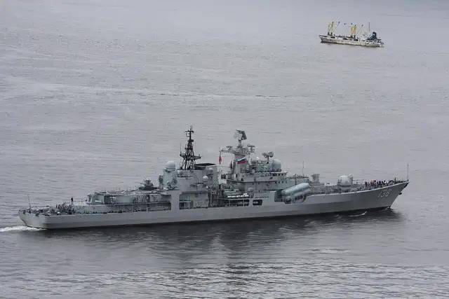 怎么申请皇冠信用網
_日媒爆料:中国海军130mm舰炮咆哮怎么申请皇冠信用網
!强势驱离侵入的日本驱逐舰!