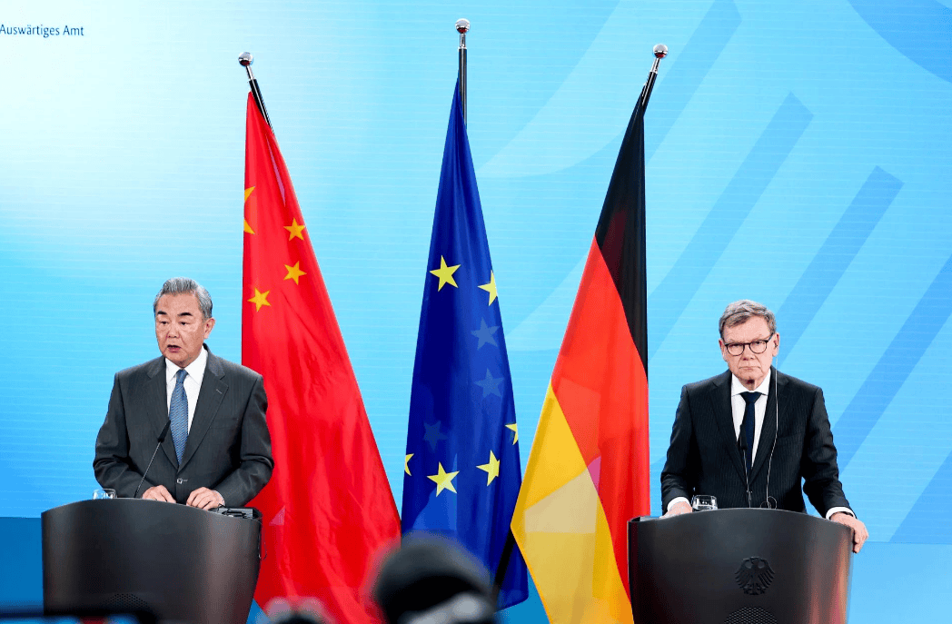 如何申请皇冠信用網
_德国媒体：德国外长取消访华没错如何申请皇冠信用網
，欧洲再弱，也没弱到要举白旗的地步