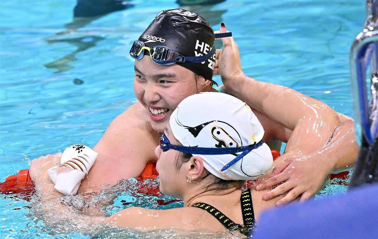 皇冠信用网出租
_13岁“小孩姐”于子迪十五运会破13年亚洲纪录皇冠信用网出租
,成泳坛最年轻亚洲纪录保持者